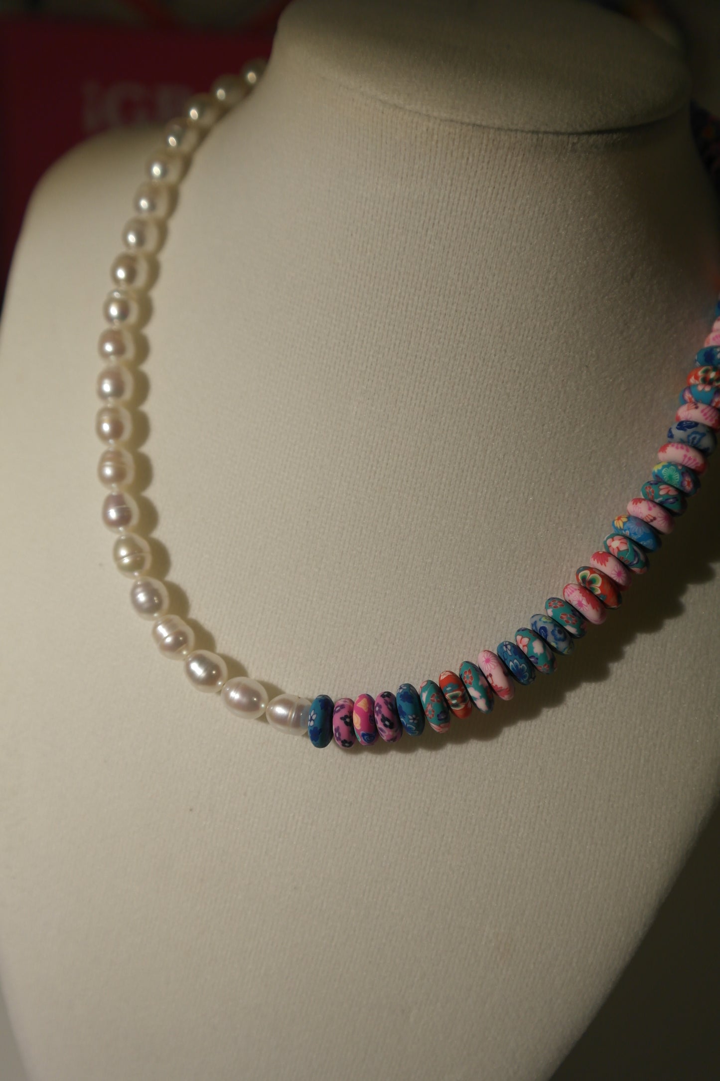 VINTAGE PEARL NECKLACE