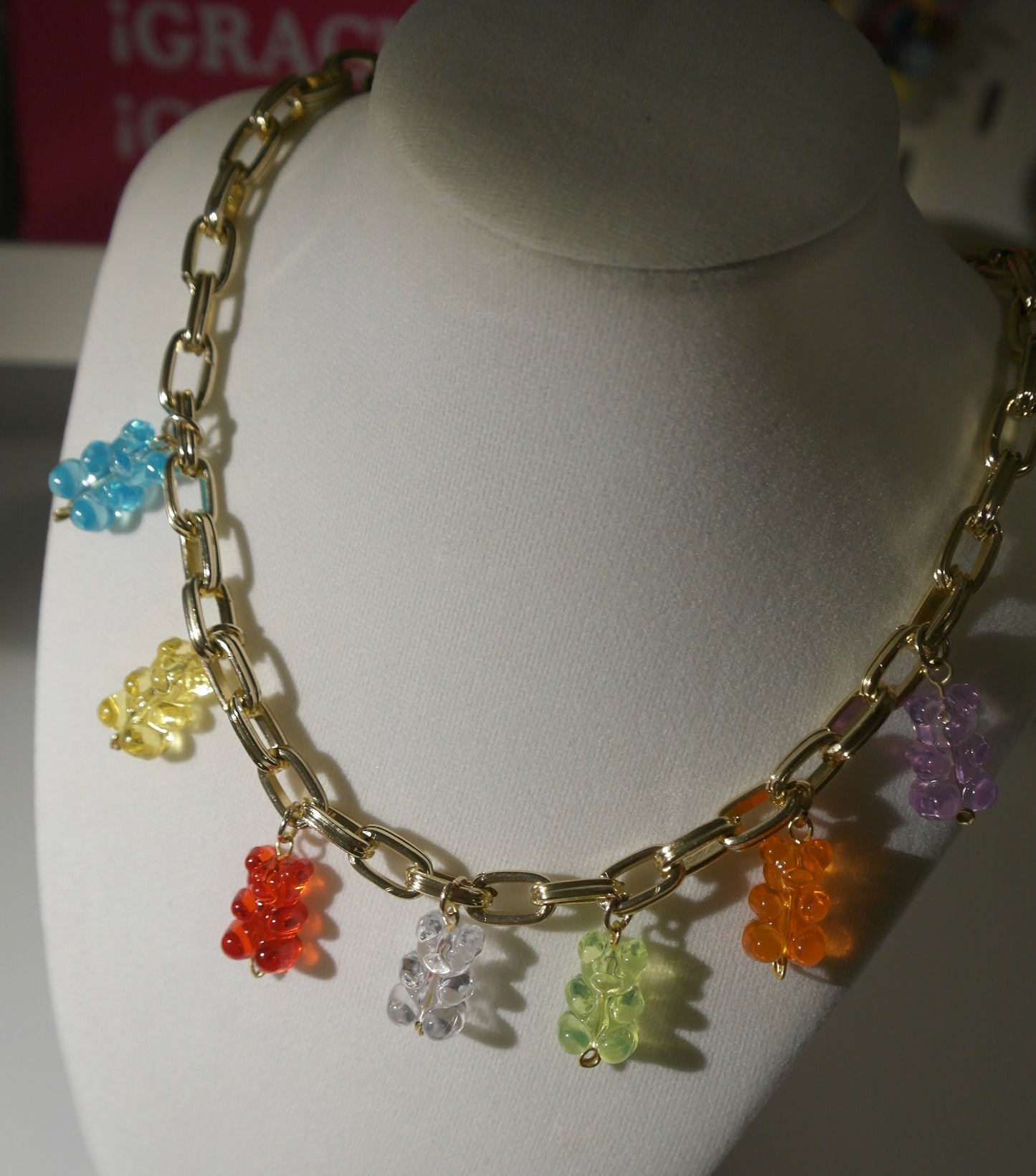 GUMMY BEAR NECKLACE