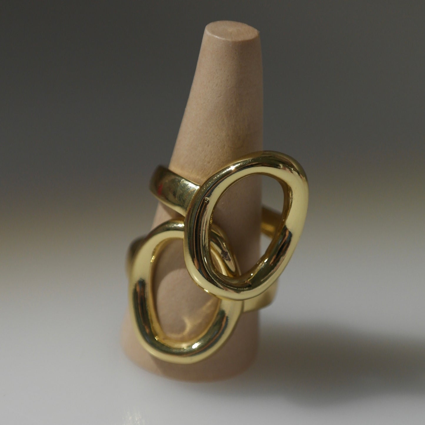 AURA RING