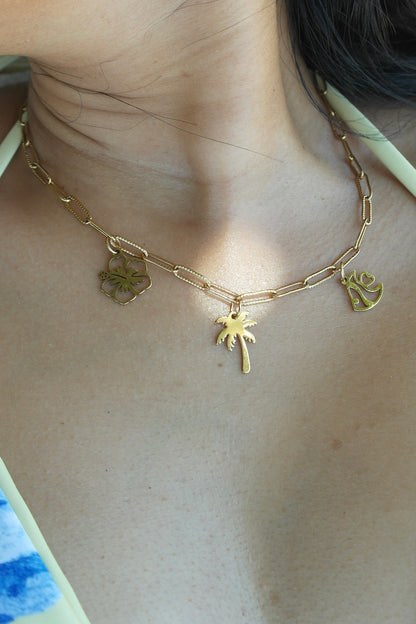 MAREA CHARM NECKLACE
