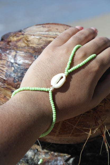 CONCHA HANDCHAIN