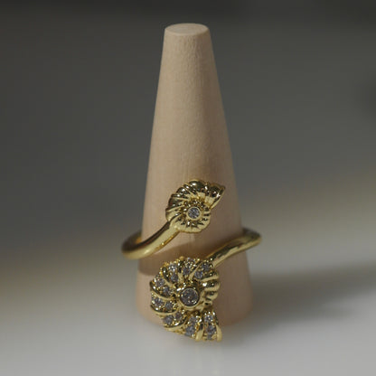 GOLDEN CARACOL RING