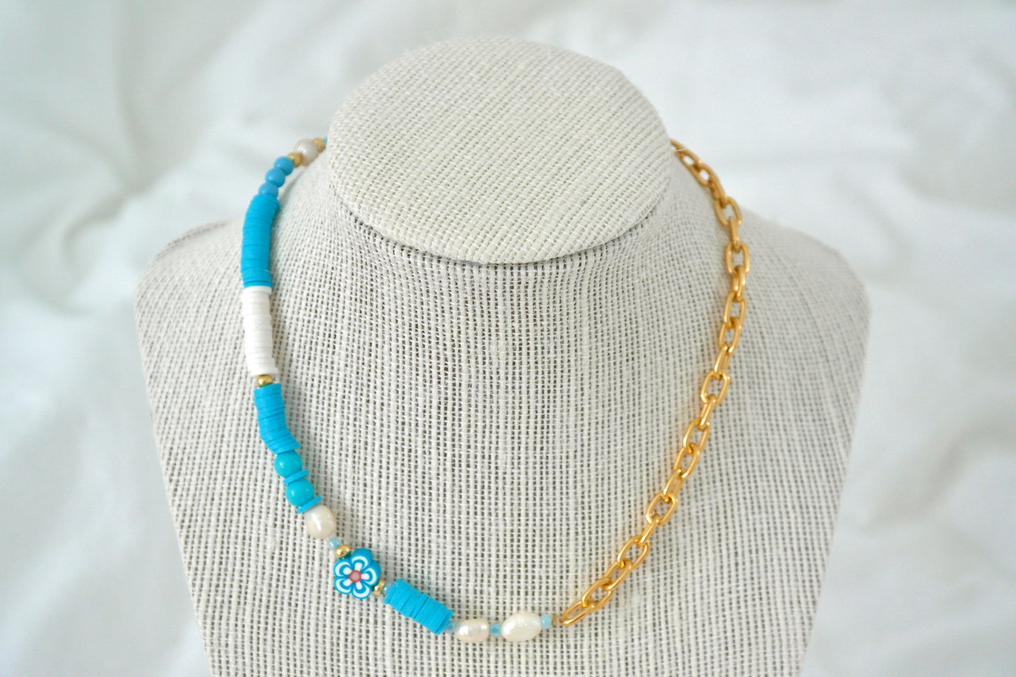 FEELING BLUE NECKLACE