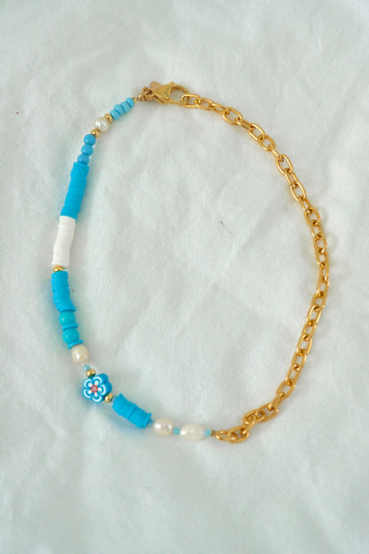 FEELING BLUE NECKLACE