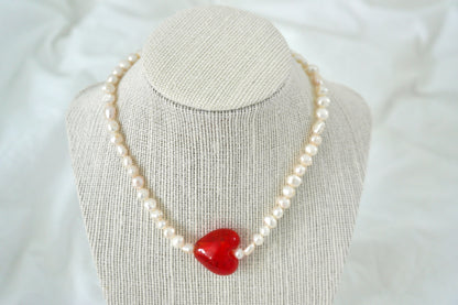 BIG HEART NECKLACE