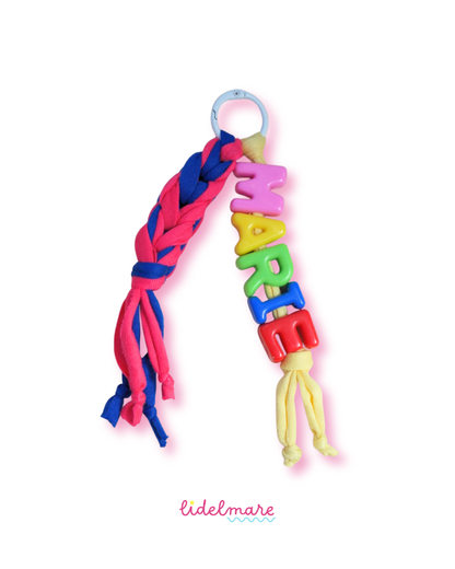 LETRA KEYCHAIN