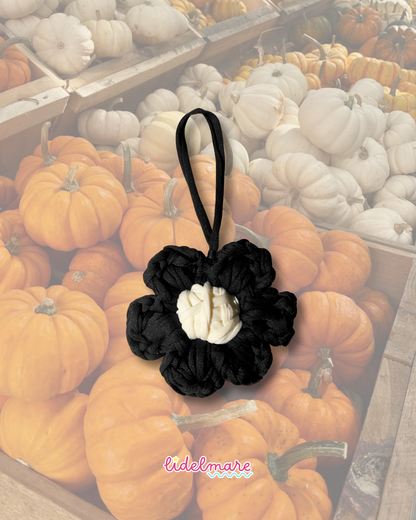 FLOR CROCHET BAG CHARMS